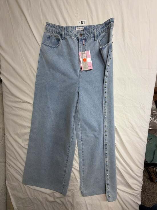 AVEC LES FILLES Denim - AVEC LES FILLES Sabine Wash Light Blue Studded Wide-Leg Denim Pants Size 30